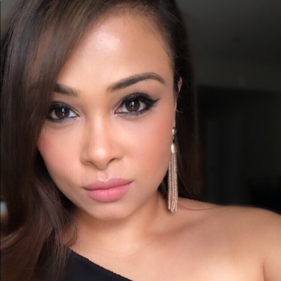 Meet your Posher, Reena - Picture 1 of 1